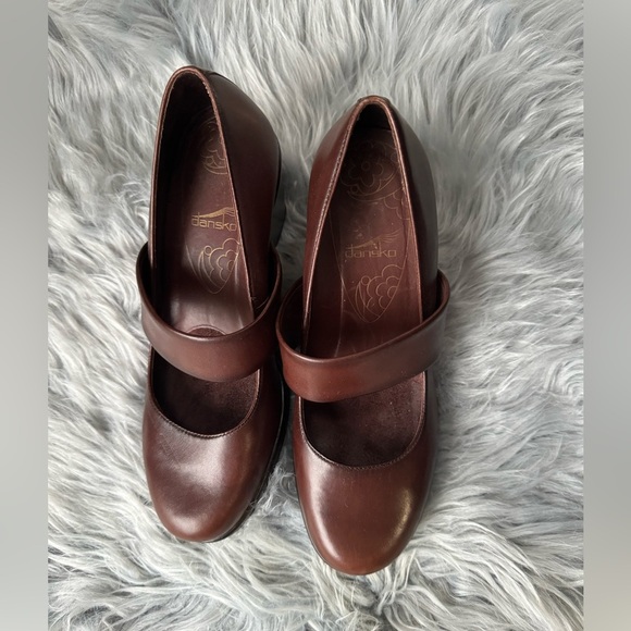 Dansko Womens size 40 Mary Jane Leather Heels Brown Slip On - Picture 3 of 8